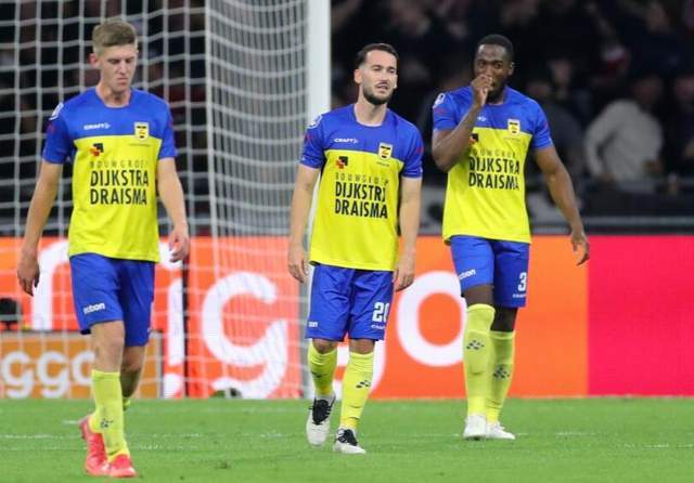 然对勒沃库 然对勒沃库