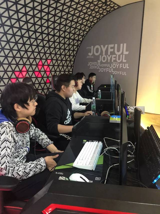 美洲虎四分 美洲虎四分